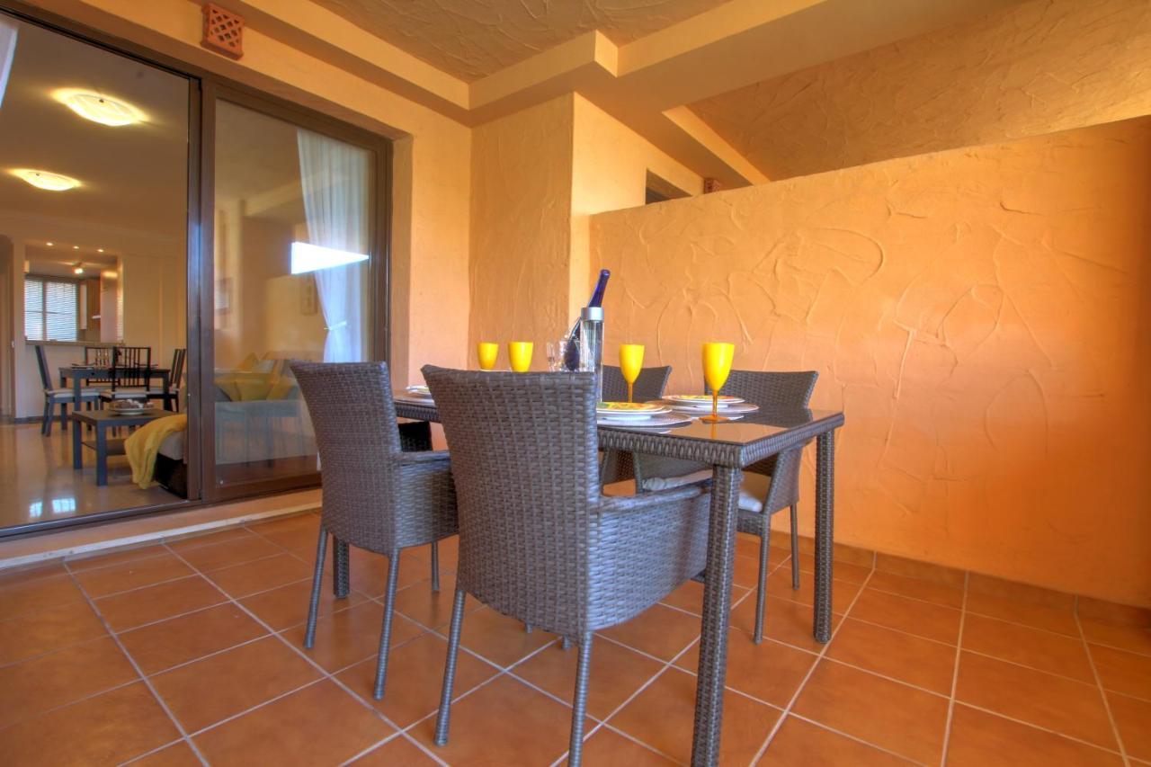 Calanova Sea Golf Paradise Михас Екстериор снимка