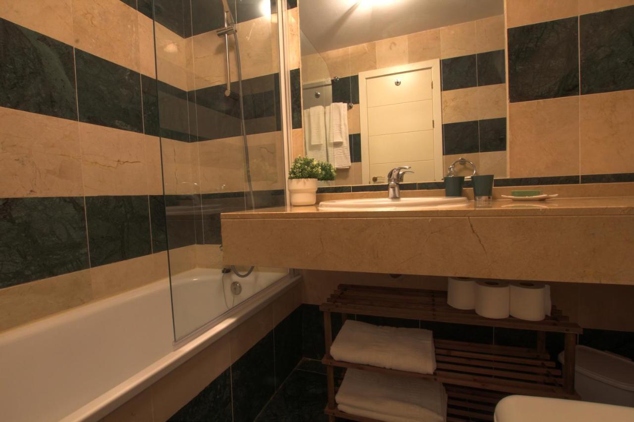 Calanova Sea Golf Paradise Михас Екстериор снимка