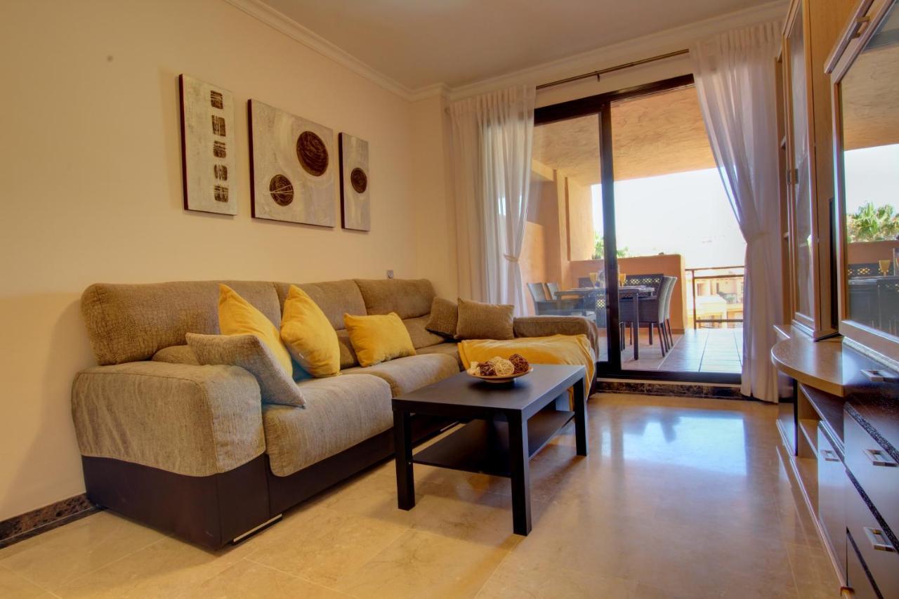 Calanova Sea Golf Paradise Михас Екстериор снимка